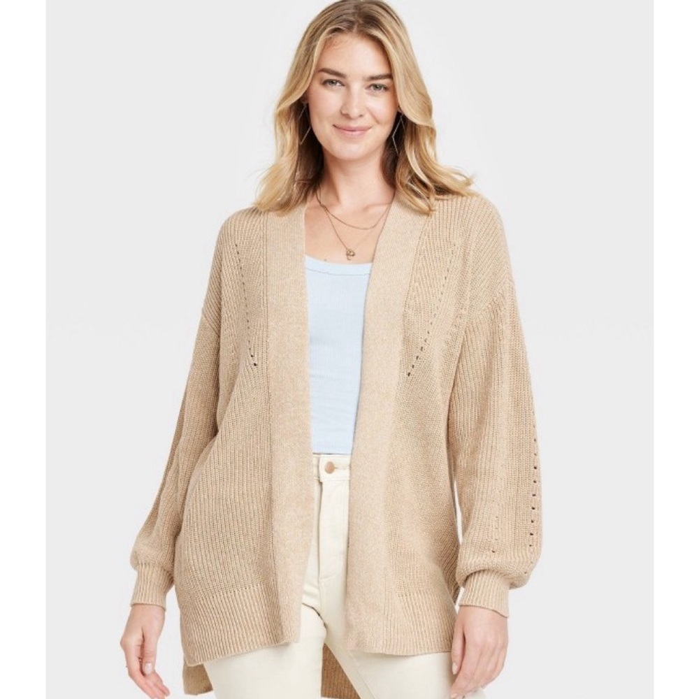 Women’s Open Front Cardigan Size Small
Universal Thread - Tan